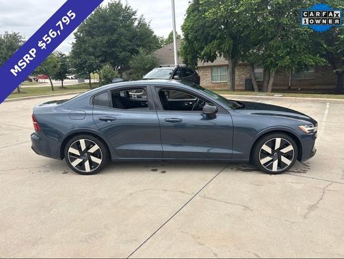 Denim Blue Metallic 2024 Volvo S60 Recharge Plug-In Hybrid T8 Plus Dark Theme
