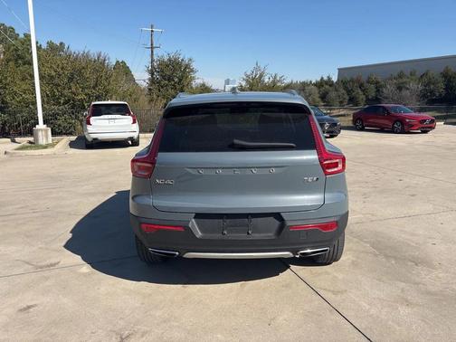 2020 Volvo XC40 T5 Inscription