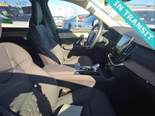 2025 Volvo XC90 B6 Plus 7-Seater