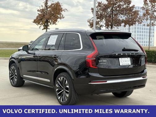 2025 Volvo XC90 B6 Plus 7-Seater