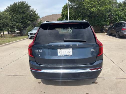 Denim Blue Metallic 2026 Volvo XC90 Plus, B6 AWD Gas (mild hybrid), Gasoline, Bright, 7 Seats