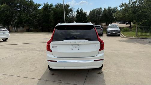 Crystal White 2024 Volvo XC90 Recharge Plug-In Hybrid T8 Plus 6 Passenger