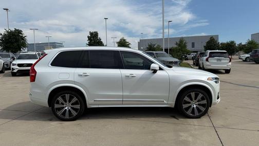 Crystal White 2024 Volvo XC90 Recharge Plug-In Hybrid T8 Plus 6 Passenger