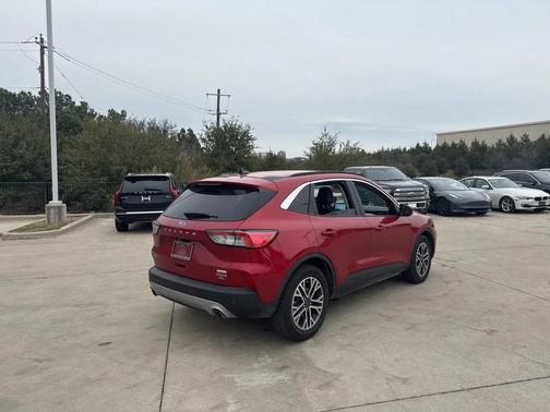 2020 Ford Escape SEL