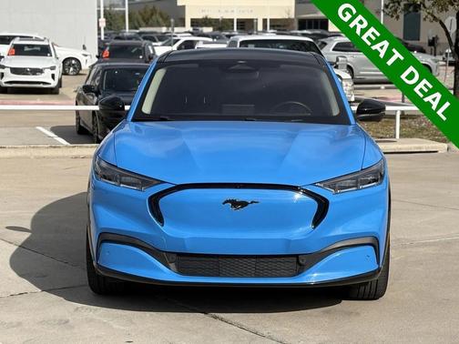 2022 Ford Mustang Mach-E Premium