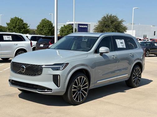 2026 Volvo XC90 B6 Ultra 7-Seater