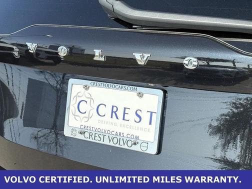 2024 Volvo XC90 B6 Plus Bright Theme