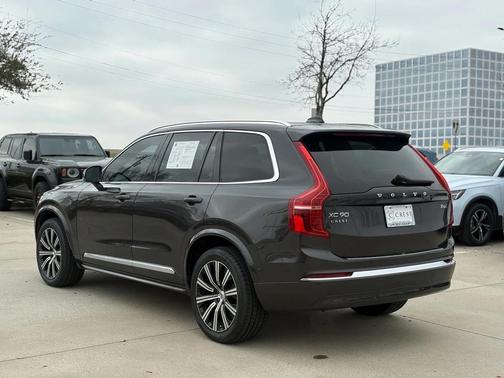 2023 Volvo XC90 B6 Plus 6-Seater
