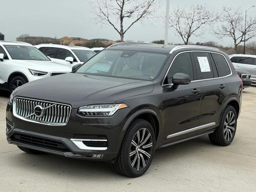 2023 Volvo XC90 B6 Plus 6-Seater