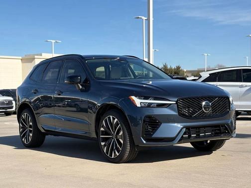 2026 Volvo XC60 Plug-In Hybrid T8 Ultra