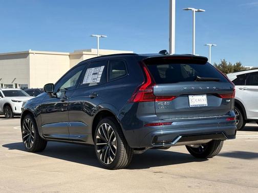 2026 Volvo XC60 Plug-In Hybrid T8 Ultra