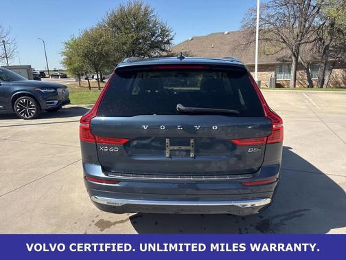 2023 Volvo XC60 B5 Plus Bright Theme