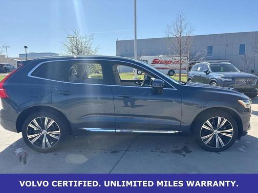 2023 Volvo XC60 B5 Plus Bright Theme