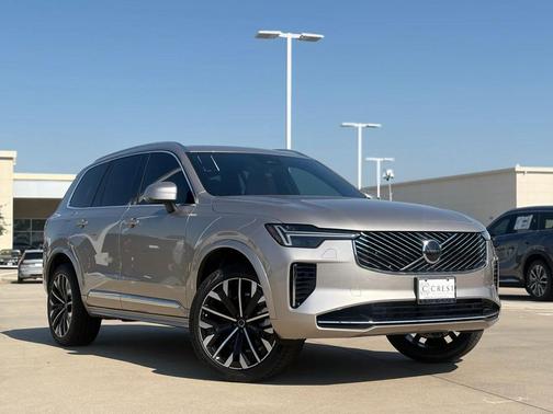2026 Volvo XC90 B5 Core