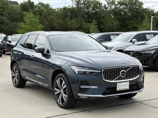 2022 Volvo XC60 B5 Inscription