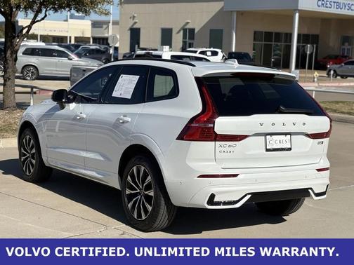 2025 Volvo XC60 B5 Plus