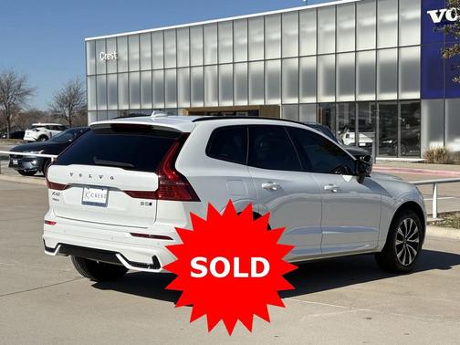 2025 Volvo XC60 B5 Plus