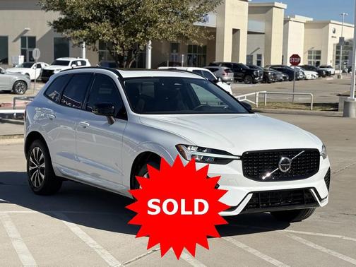 2025 Volvo XC60 B5 Plus