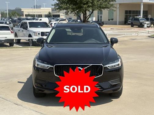 2020 Volvo XC60 T5 Momentum