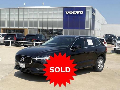 2020 Volvo XC60 T5 Momentum