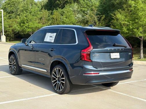Denim Blue 2026 Volvo XC90 B5 Plus 7-Seater