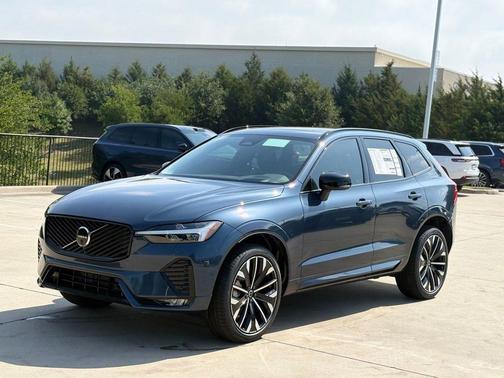 Denim Blue 2026 Volvo XC60 B5 Ultra