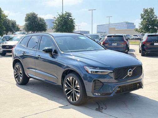 Denim Blue 2026 Volvo XC60 B5 Ultra