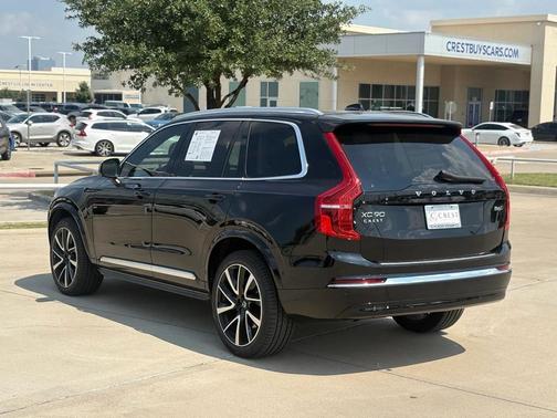 2025 Volvo XC90 B6 Plus 7-Seater