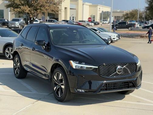 2026 Volvo XC60 B5 Core