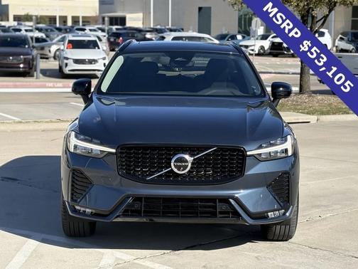 2024 Volvo XC60 B5 Plus Dark Theme