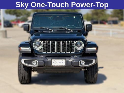 Black Clearcoat 2025 Jeep Wrangler Sahara 4xe Sky One-Touch Power-Top