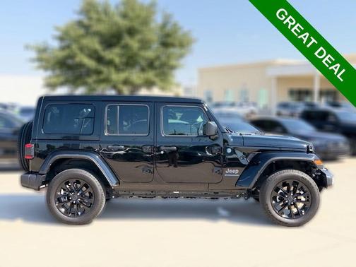Black Clearcoat 2025 Jeep Wrangler Sahara 4xe Sky One-Touch Power-Top