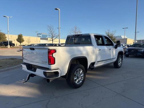 2024 Chevrolet Silverado 2500 High Country