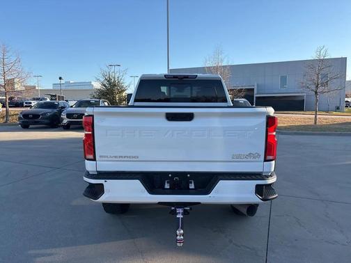 2024 Chevrolet Silverado 2500 High Country