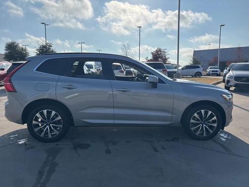 2023 Volvo XC60 B5 AWD