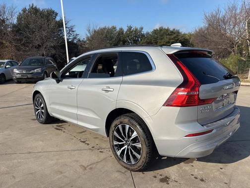 2023 Volvo XC60 B5 AWD