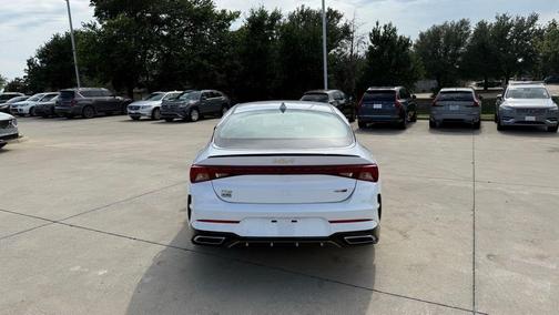 Glacial White Pearl 2022 Kia K5 GT-Line