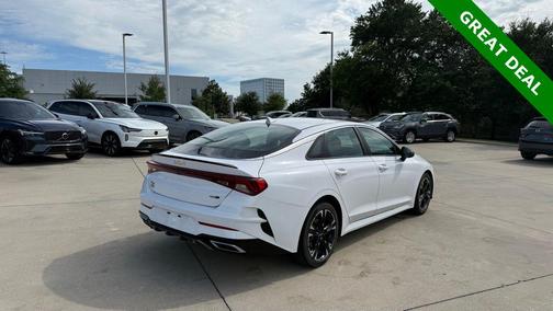 Glacial White Pearl 2022 Kia K5 GT-Line