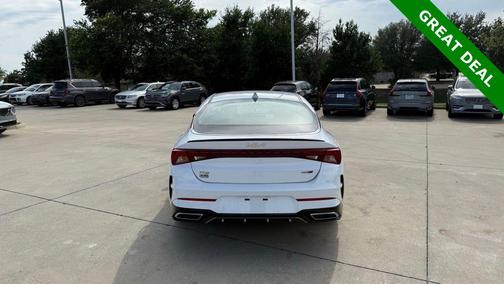 Glacial White Pearl 2022 Kia K5 GT-Line