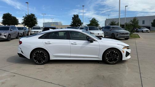 Glacial White Pearl 2022 Kia K5 GT-Line