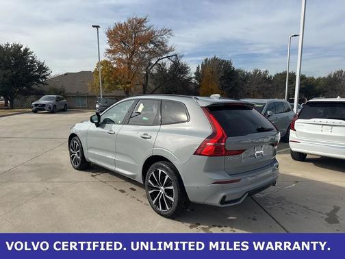 2025 Volvo XC60 B5 Plus