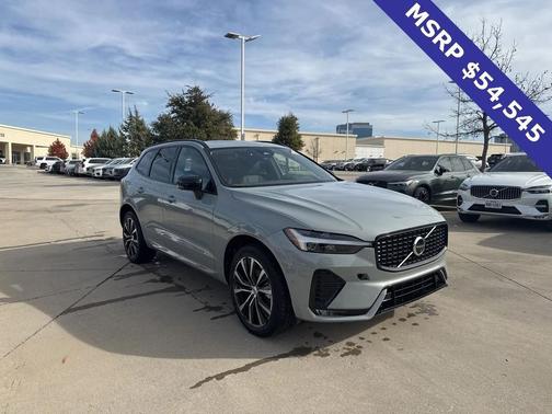 2025 Volvo XC60 B5 Plus