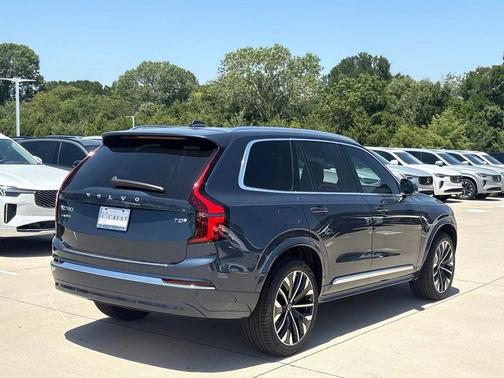 Denim Blue 2026 Volvo XC90 Plug-In Hybrid T8 Ultra 7-Seater