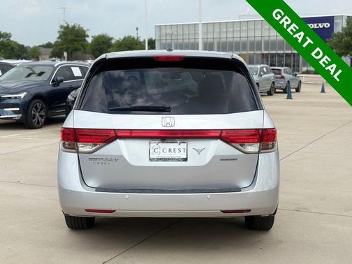 Alabaster Silver Metallic 2014 Honda Odyssey Touring