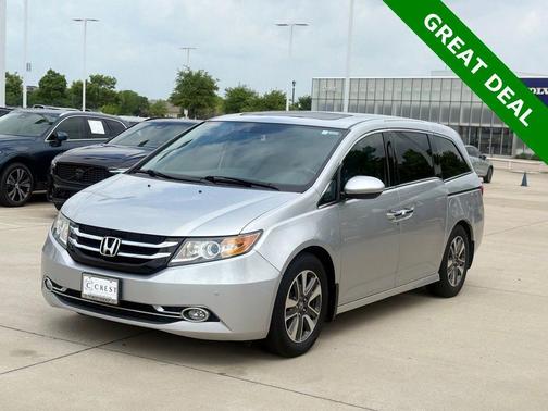 Alabaster Silver Metallic 2014 Honda Odyssey Touring