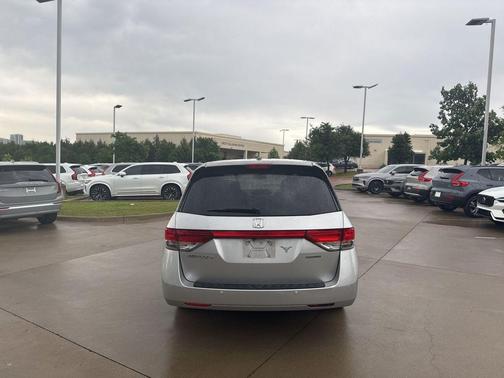 Alabaster Silver Metallic 2014 Honda Odyssey Touring