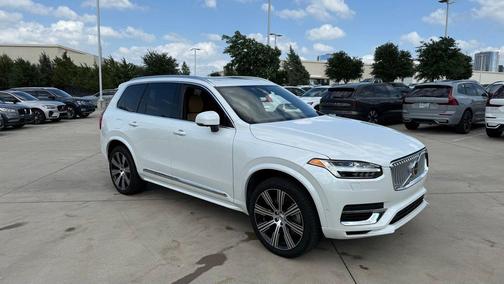 Crystal White 2025 Volvo XC90 Plug-In Hybrid T8 Ultra