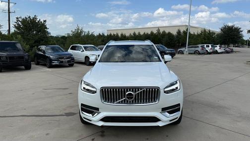 Crystal White 2025 Volvo XC90 Plug-In Hybrid T8 Ultra