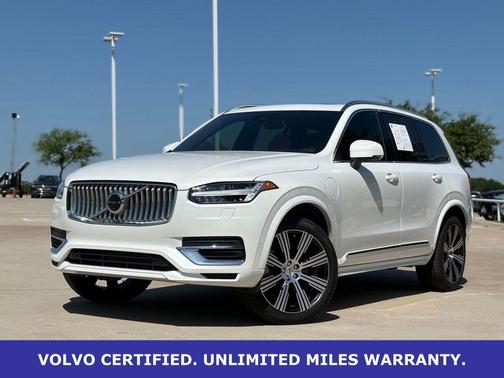 Crystal White Metallic 2025 Volvo XC90 Plug-In Hybrid T8 Ultra