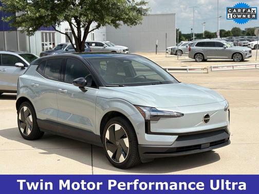 Vapour Grey Metallic 2025 Volvo EX30 Twin Motor Performance Ultra